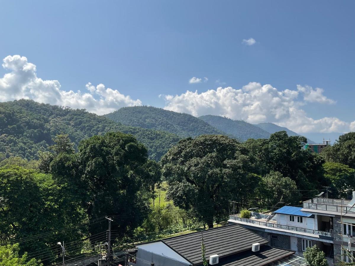 Trekkers Lodge Pokhara Bagian luar foto