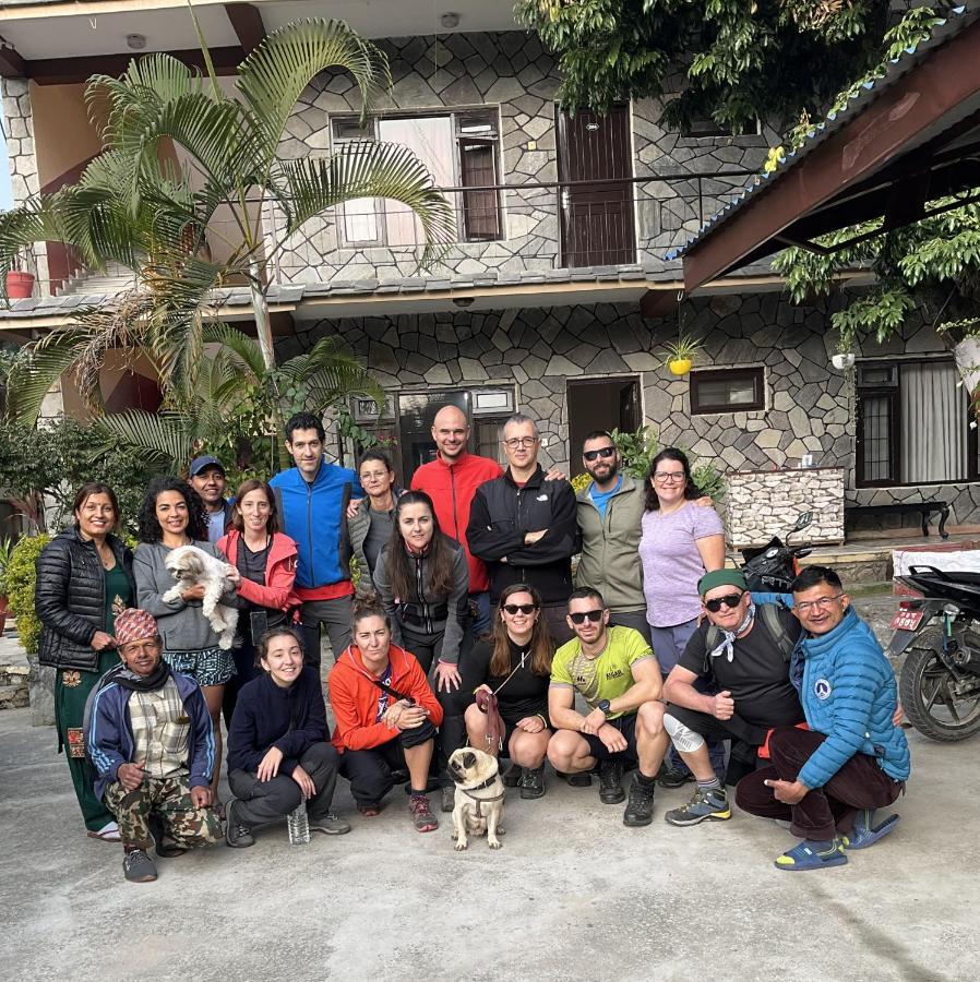 Trekkers Lodge Pokhara Bagian luar foto