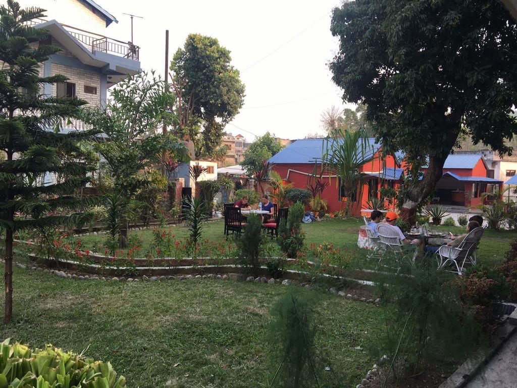 Trekkers Lodge Pokhara Bagian luar foto